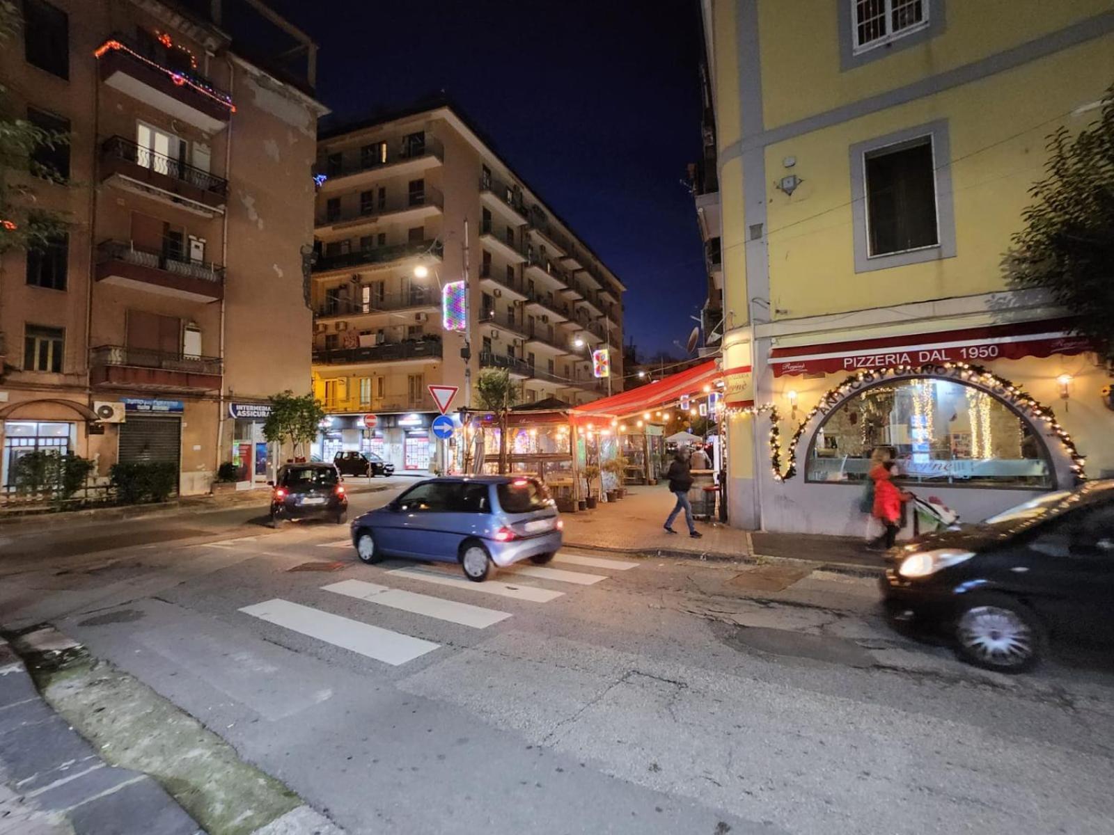 Le Case Di Ale - Holiday Homes Salerno Eksteriør bilde