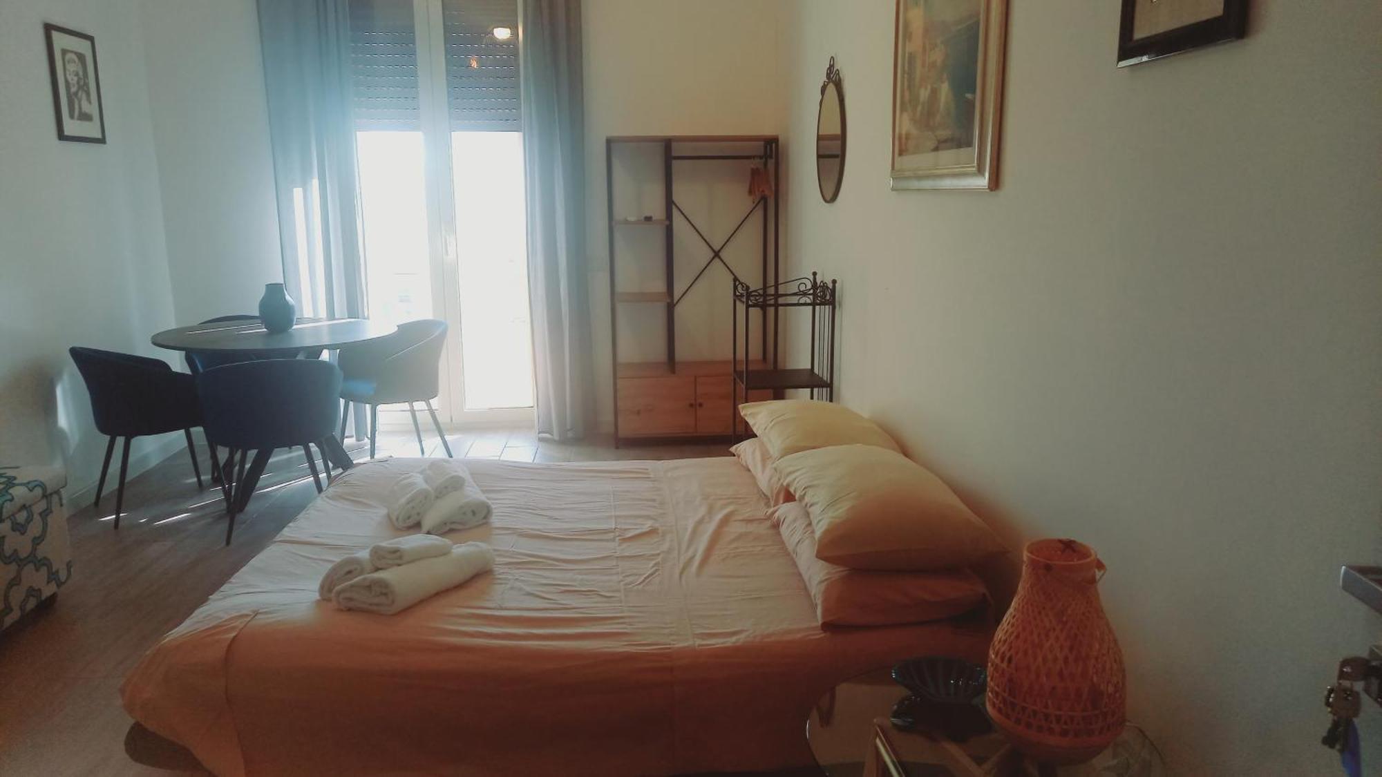 Le Case Di Ale - Holiday Homes Salerno Eksteriør bilde